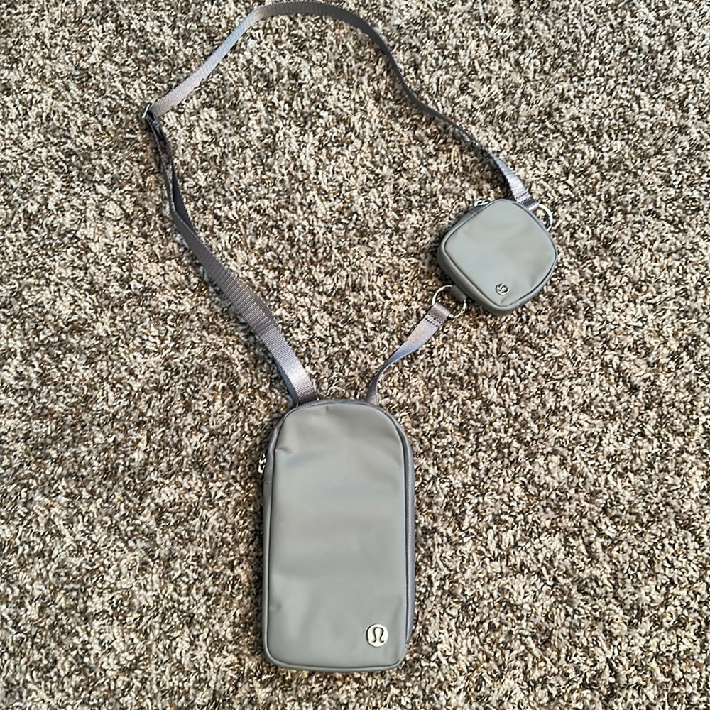 Small Fanny pack/phone holder